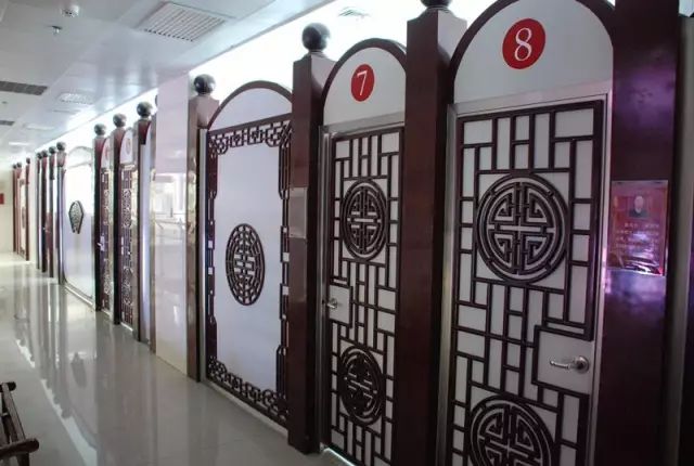 �ܿ�����ҽԺԺ�ա�Ժ�衢Ժѵ����������أ�
